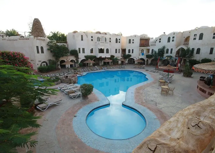 Amar Sina Boutique Egyptian Village Resort 2*